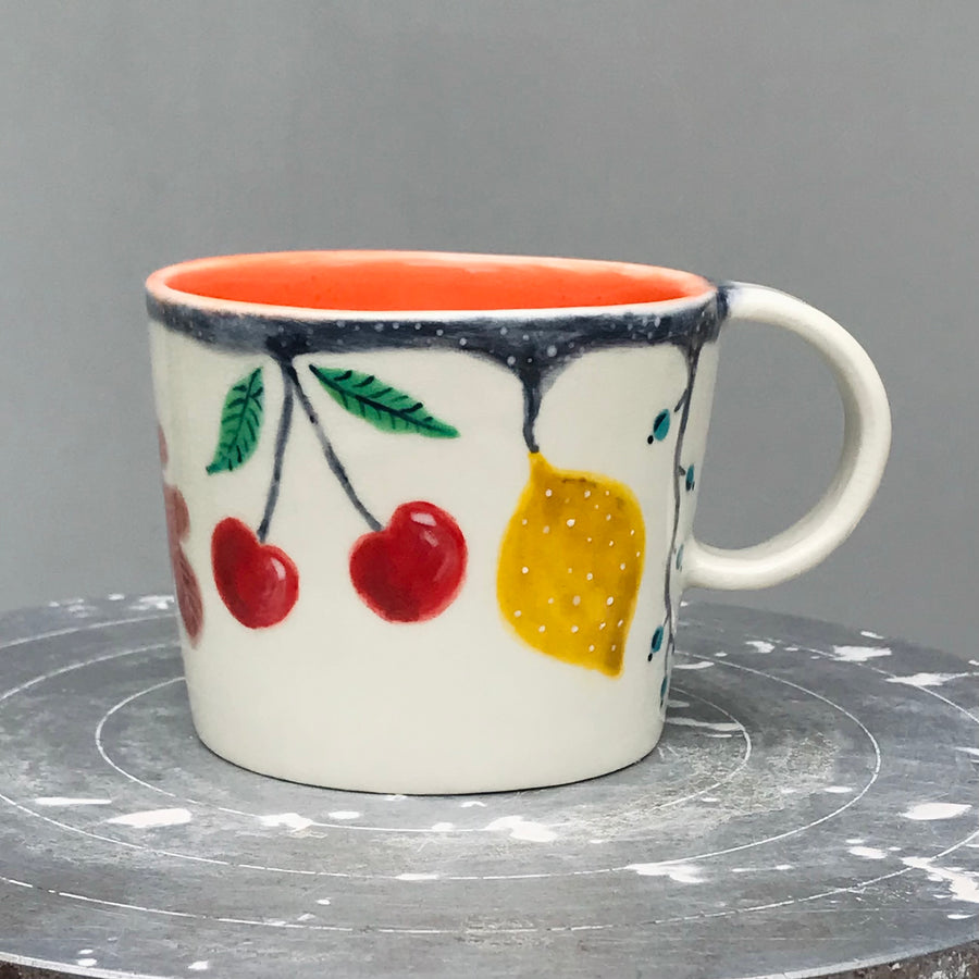 Porcelain breakfast bowl / collection with peas / No.1