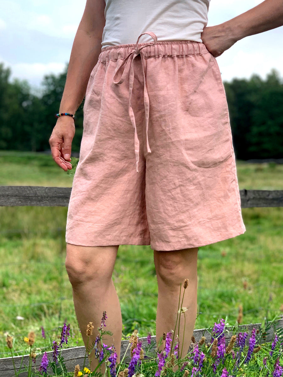 Extra jemné lněné bermudy v odstínu Misty Rose