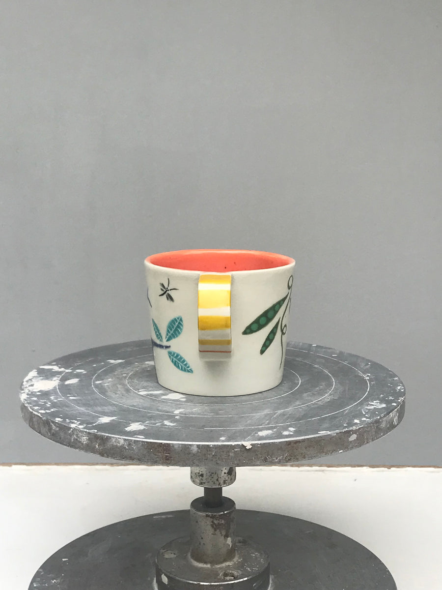 Porcelain breakfast bowl / collection with peas / No.1