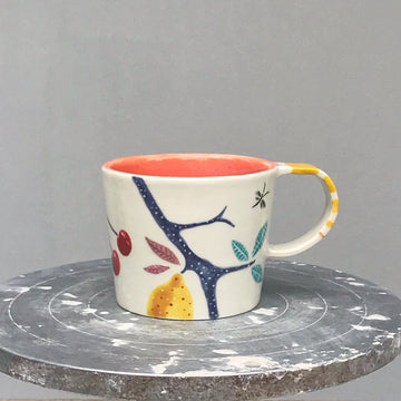 Porcelain breakfast bowl / collection with peas / No.1