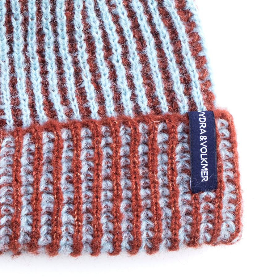 Alpaca & Silk čepice pružná s pruhy azurovo-skořicová