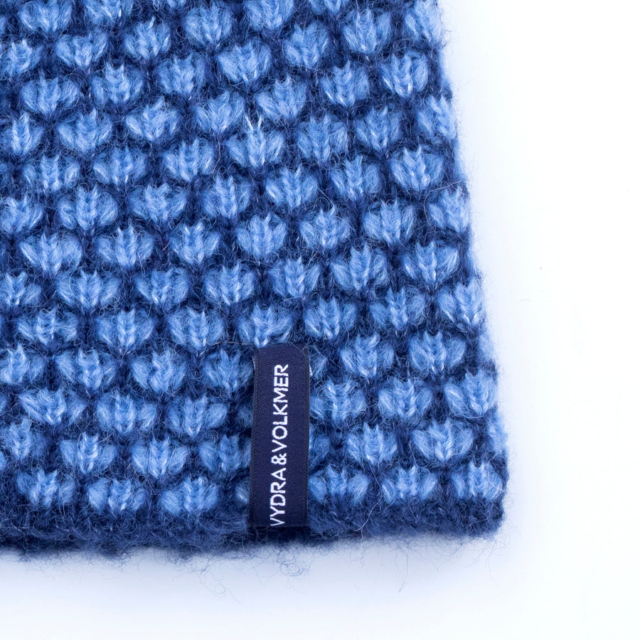 Alpaca & Silk čepice extra pružná mřížkovaná modro-blankytná
