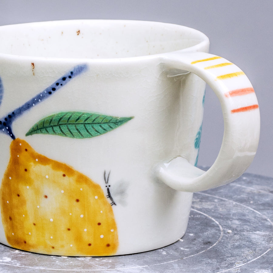 Large porcelain mug / collection with peas / No.1