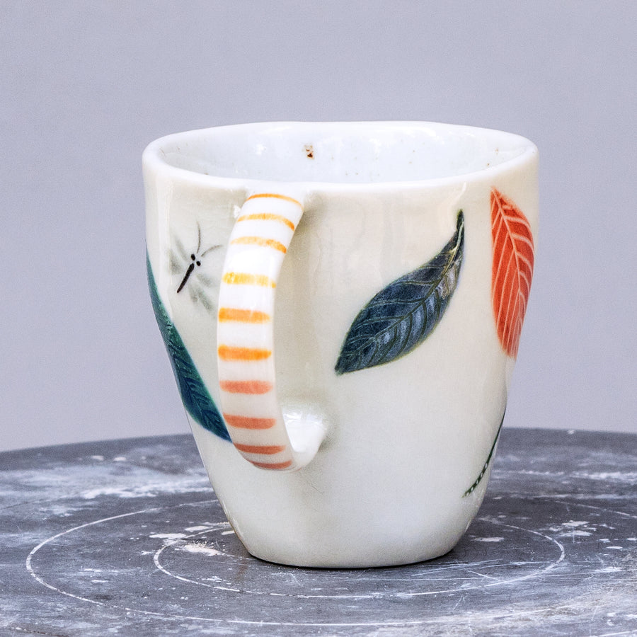 Porcelain breakfast bowl / collection with peas / No.1
