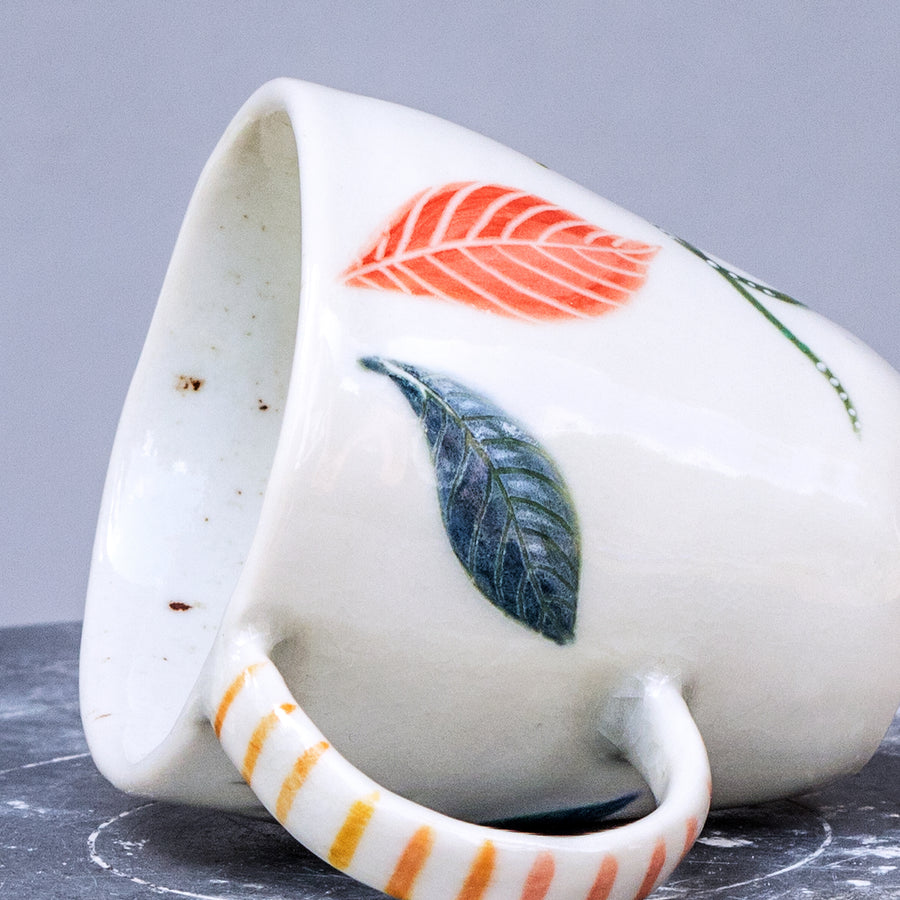Porcelain breakfast bowl / collection with peas / No.1
