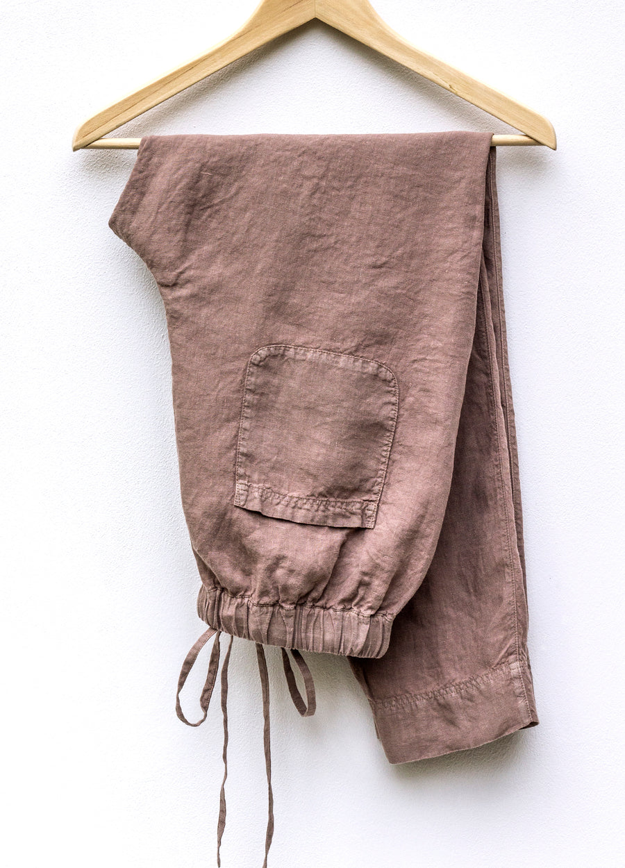 Linen trousers in the shade Ginger Snap