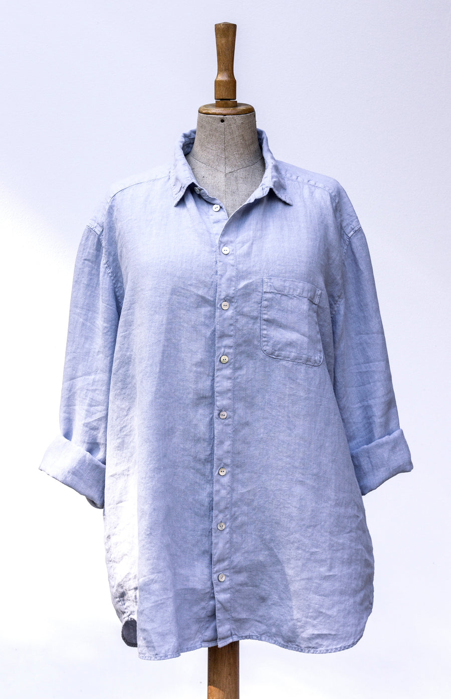 Extra soft unisex linen shirt Pantone Kentucky Blue