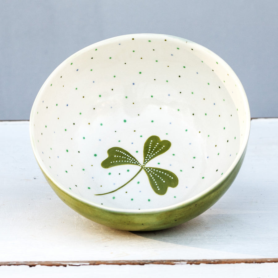 Porcelain breakfast bowl / collection with peas / No.1