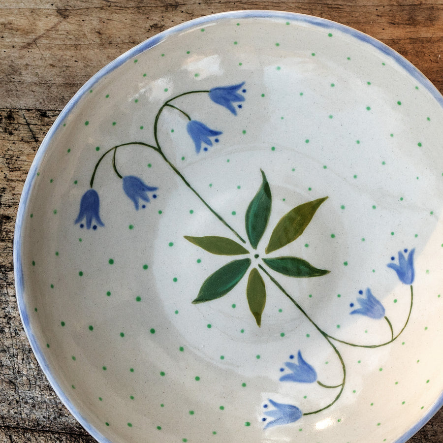 Porcelain breakfast bowl / collection with peas / No.1