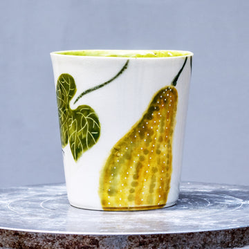 Porcelain breakfast bowl / collection with peas / No.1