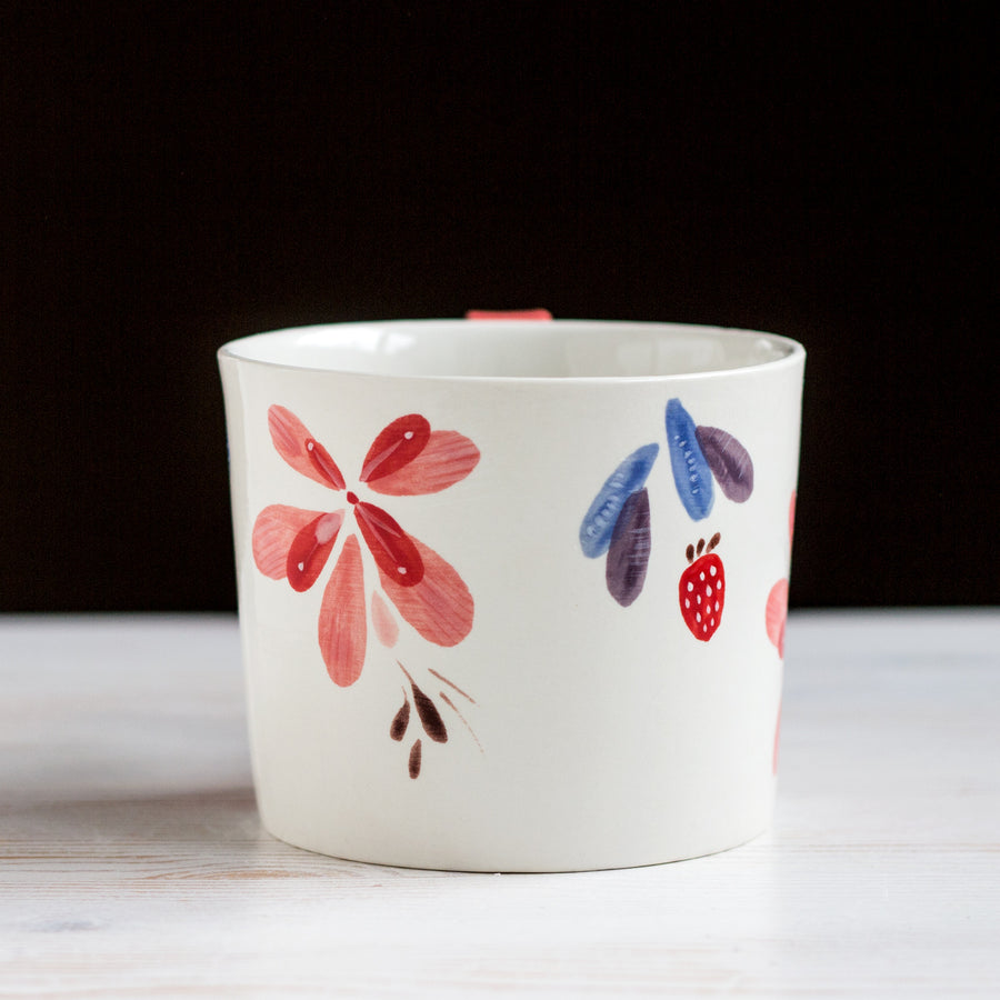 Large porcelain mug / strawberry collection / No.3