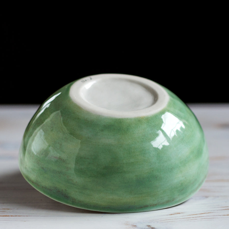 Porcelain breakfast bowl / collection with peas / No.2