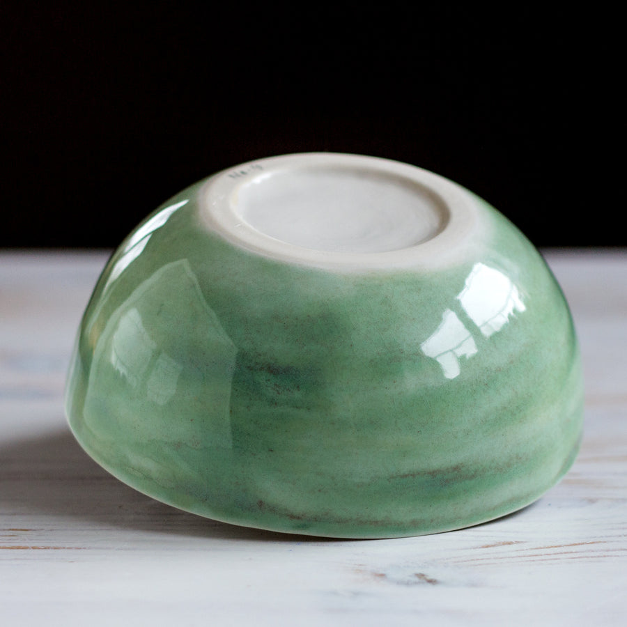 Porcelain breakfast bowl / collection with peas / No.4