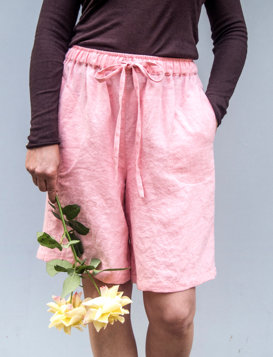 Extra jemné lněné bermudy v odstínu Quartz Pink