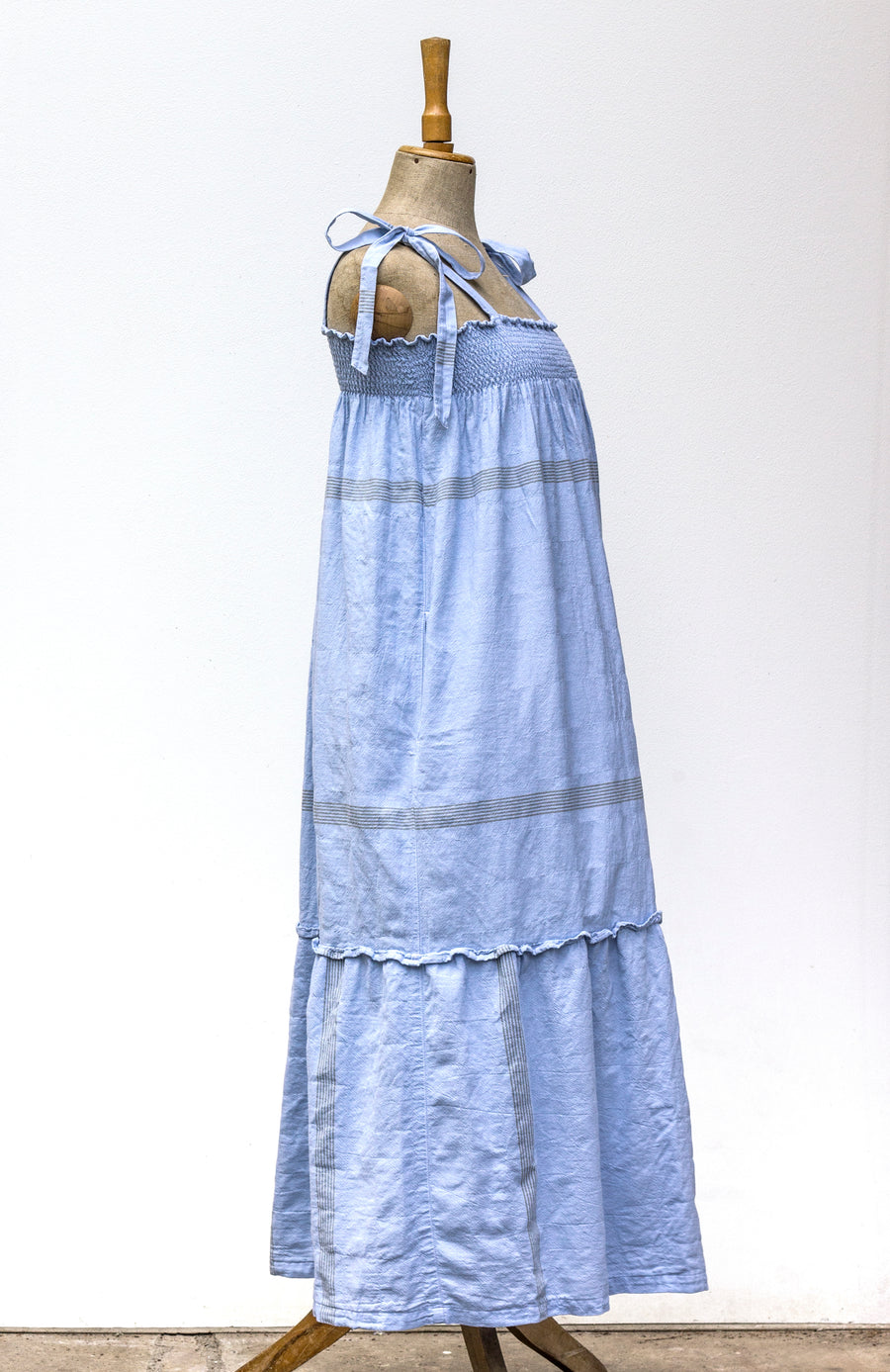 Bavlněné šaty na ramínka v odstínu Kentucky Blue