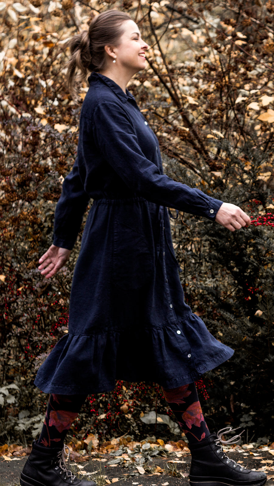 Shirt dress with canier in the shade of Night Sky