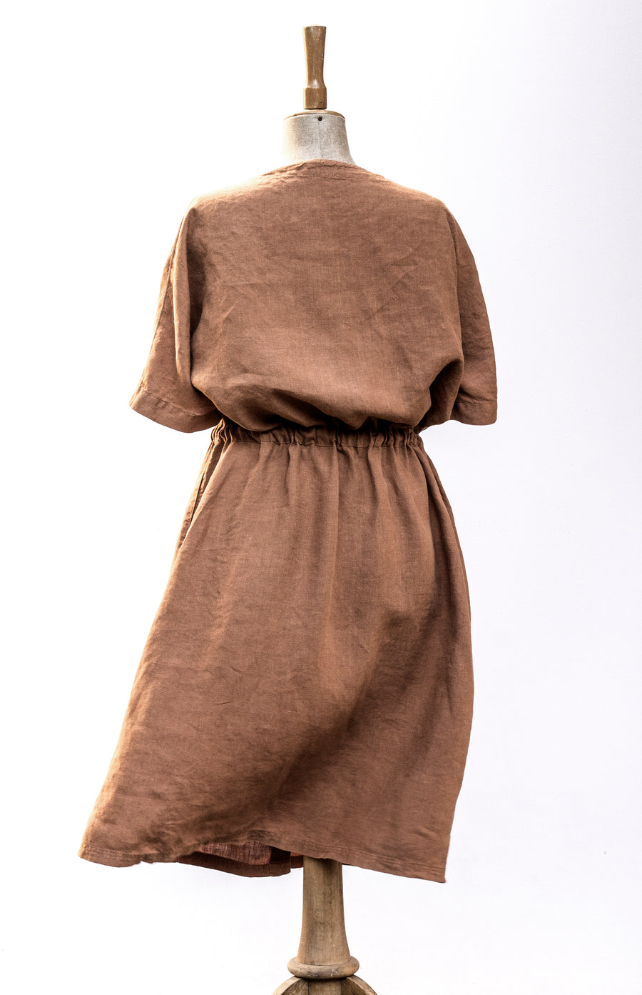 Extra soft button-up dress in the shade of Black Plum
