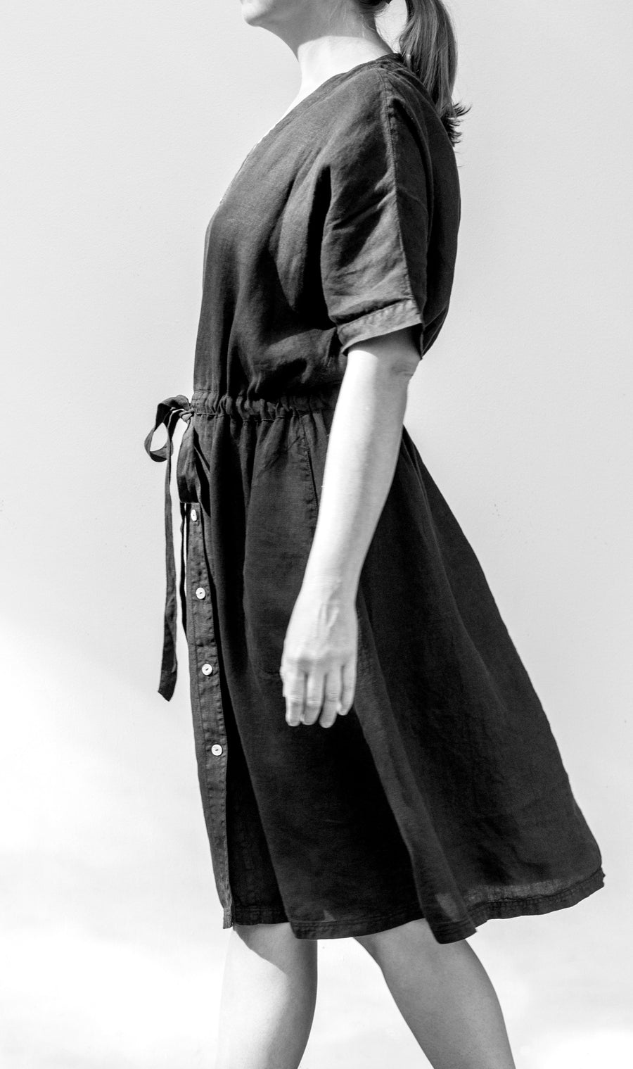 Extra soft button-up dress in the shade of Black Plum