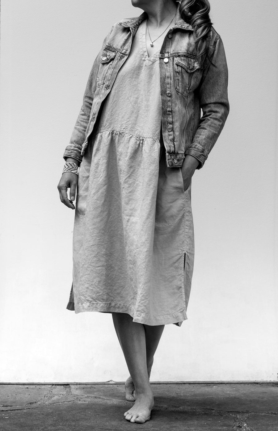 Linen "country" dress in Pantone Iris Orchid shade - preorder