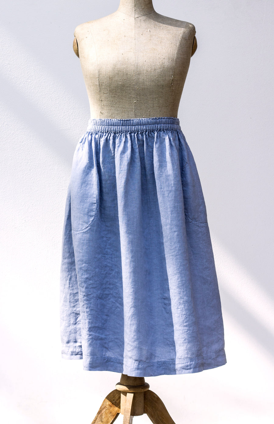 Extra jemná ZEN sukně v odstínu Kentucky Blue