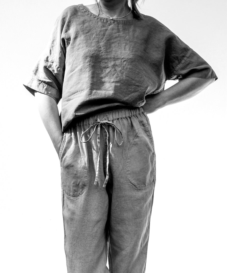 Extra fine trousers in Wood Thrush shade