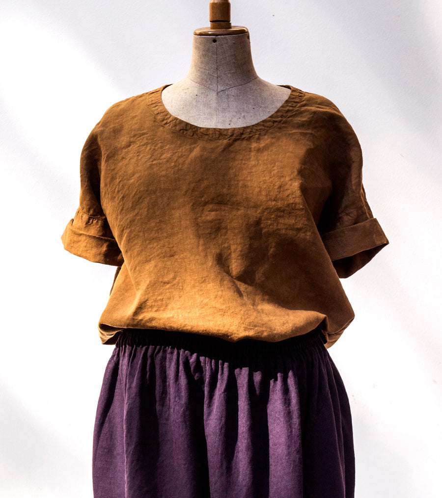 Oversized top with sleeves in Wood Thrush shade