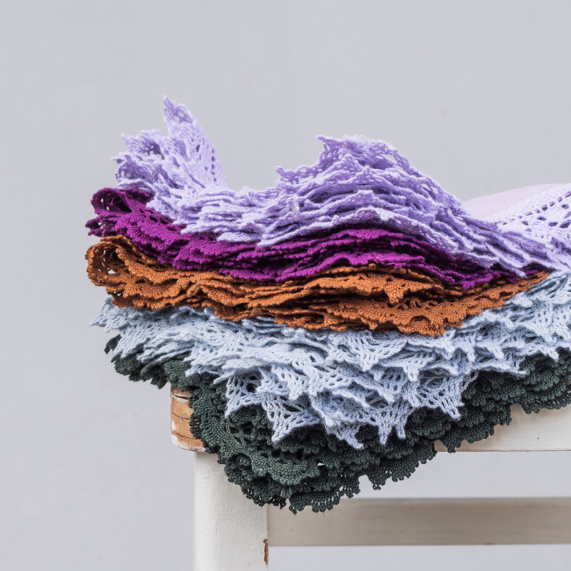 Festive linen tablecloth in the shade of Pine Grove 140x200cm