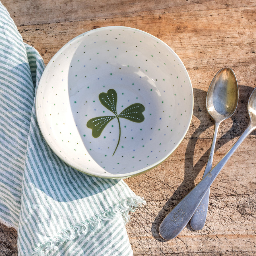 Porcelain breakfast bowl / collection with peas / No.1