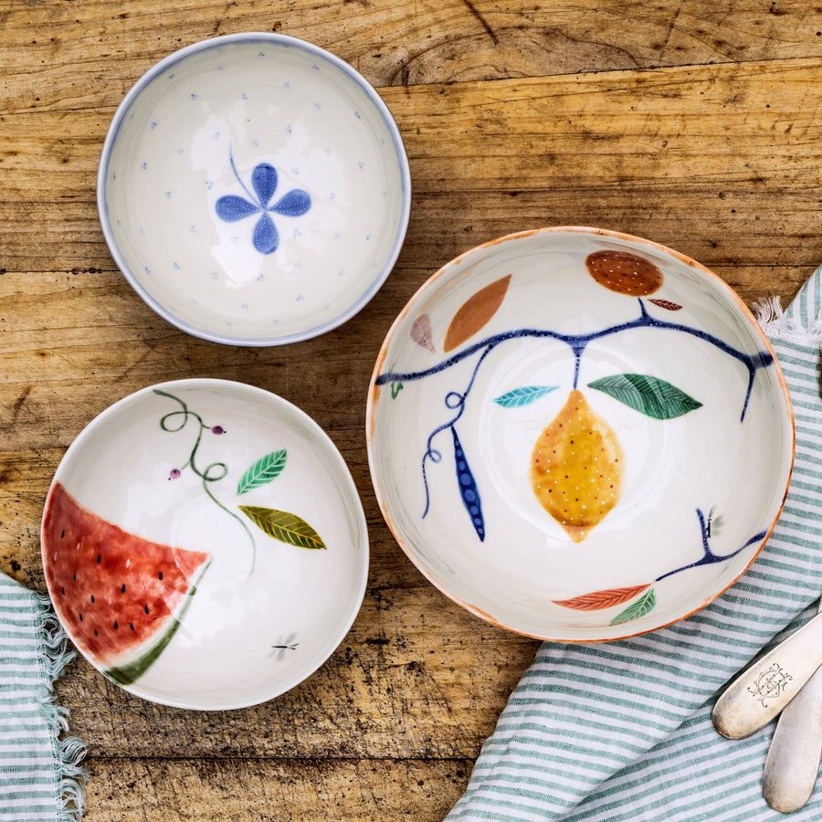 Porcelain breakfast bowl with rabbit No.31