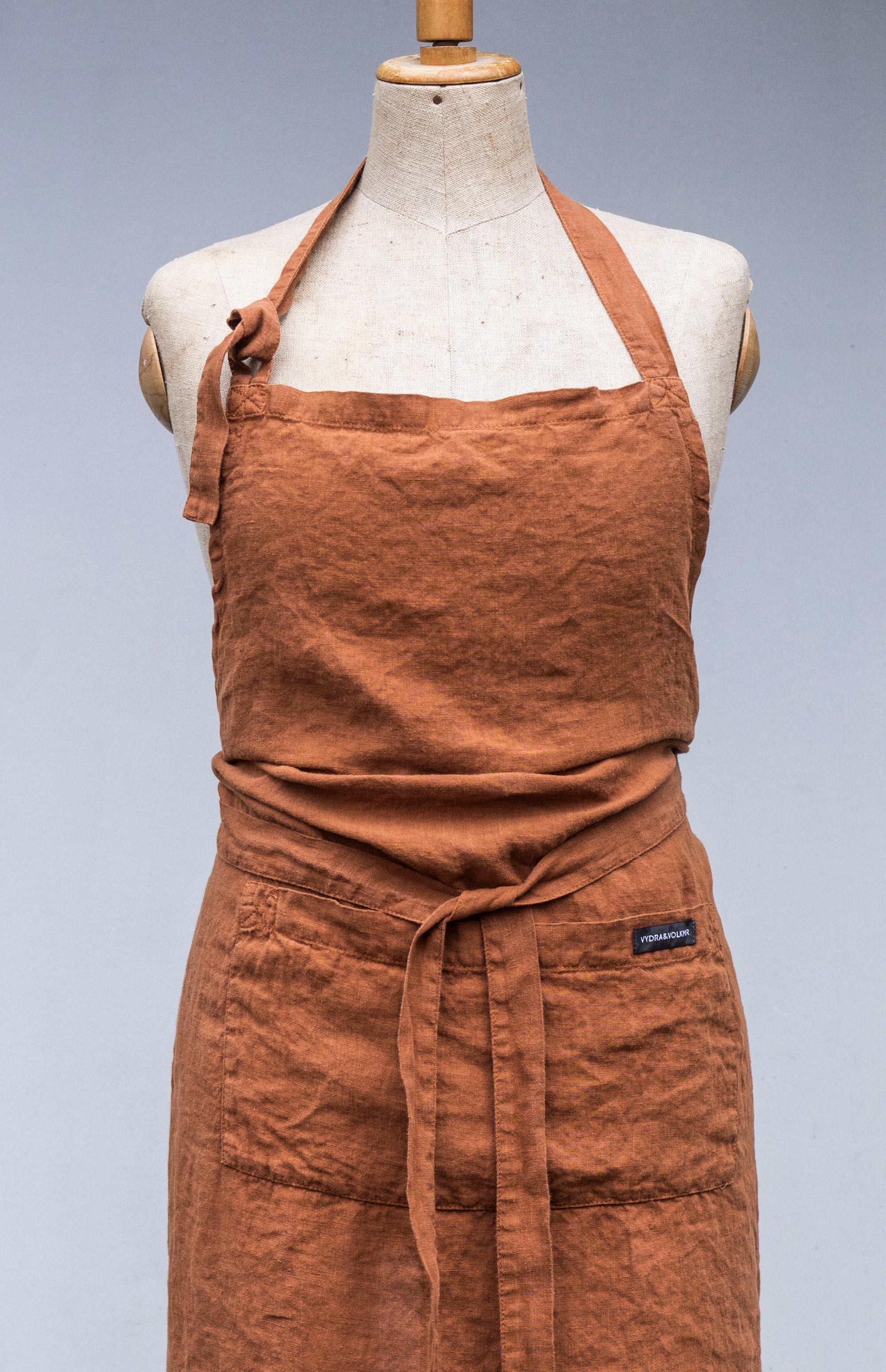 Festive linen tablecloth in the shade of Pine Grove 140x200cm