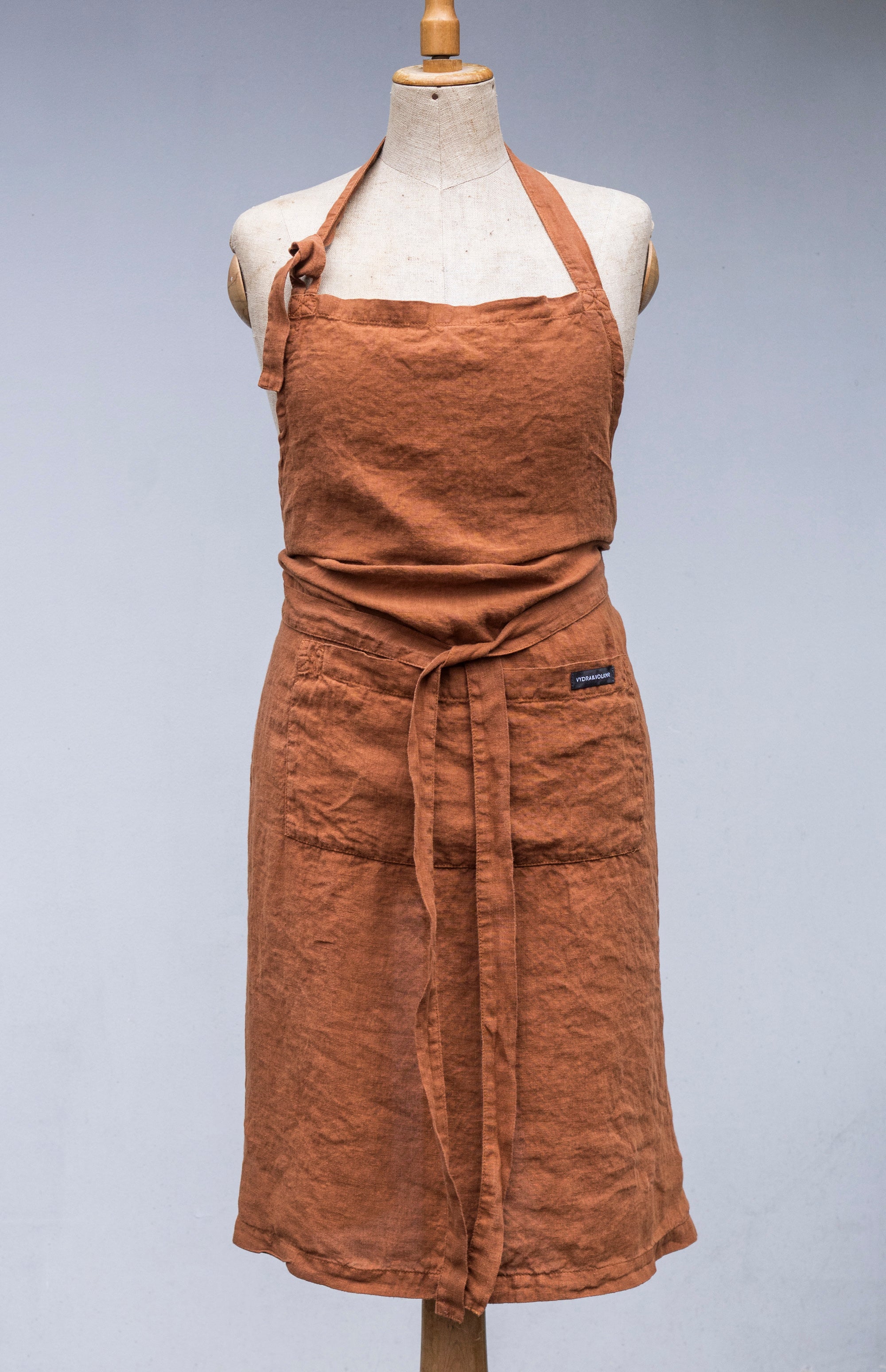 Festive linen tablecloth in the shade of Pine Grove 140x200cm