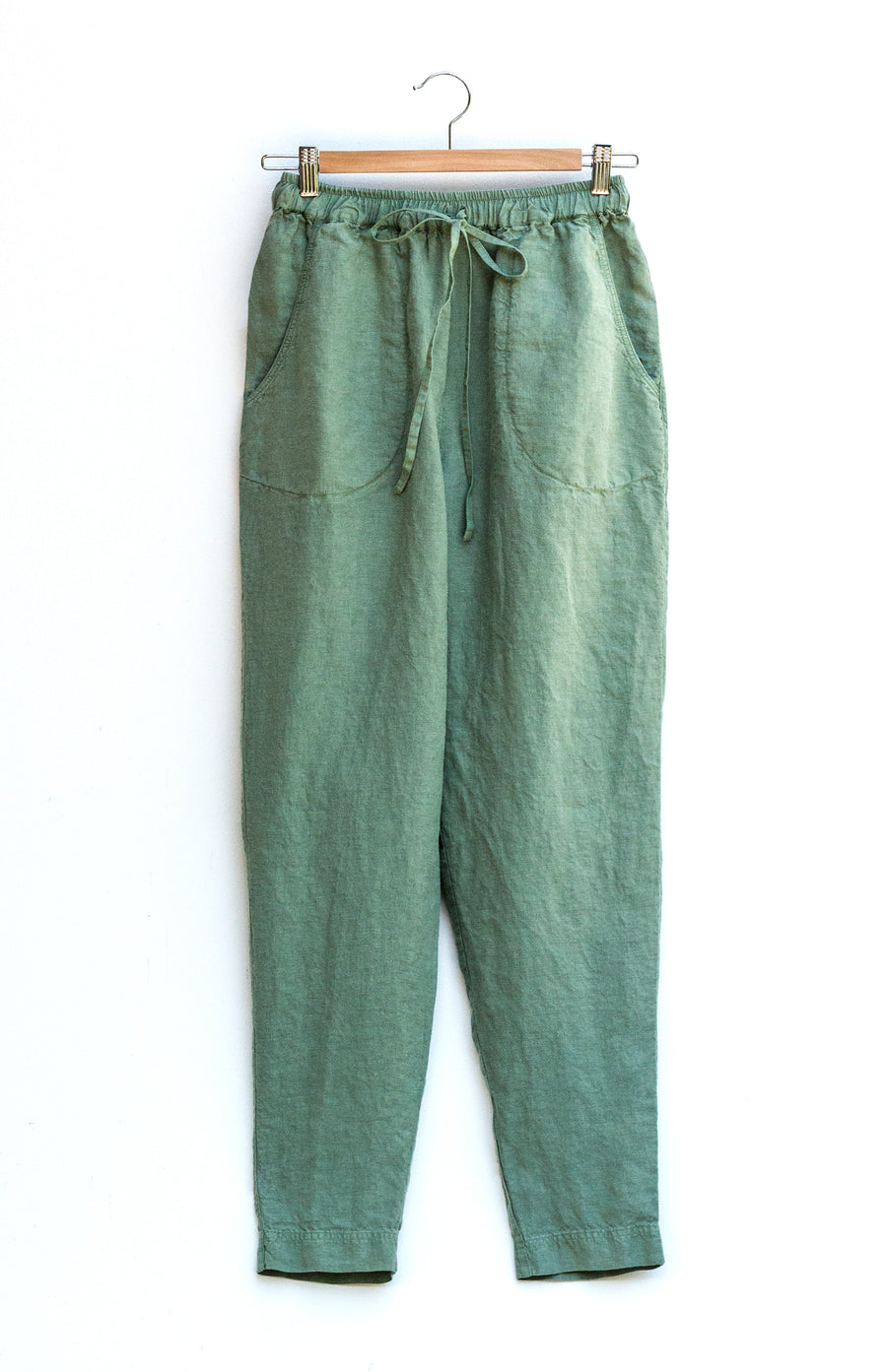 Comfortable airy trousers in Loden Frost shade
