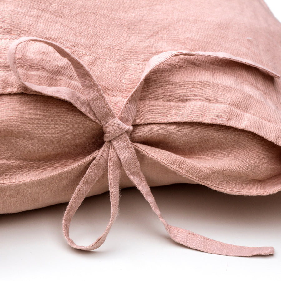 Set of two extra soft linen sheets in the shade Misty Rose / PREORDER