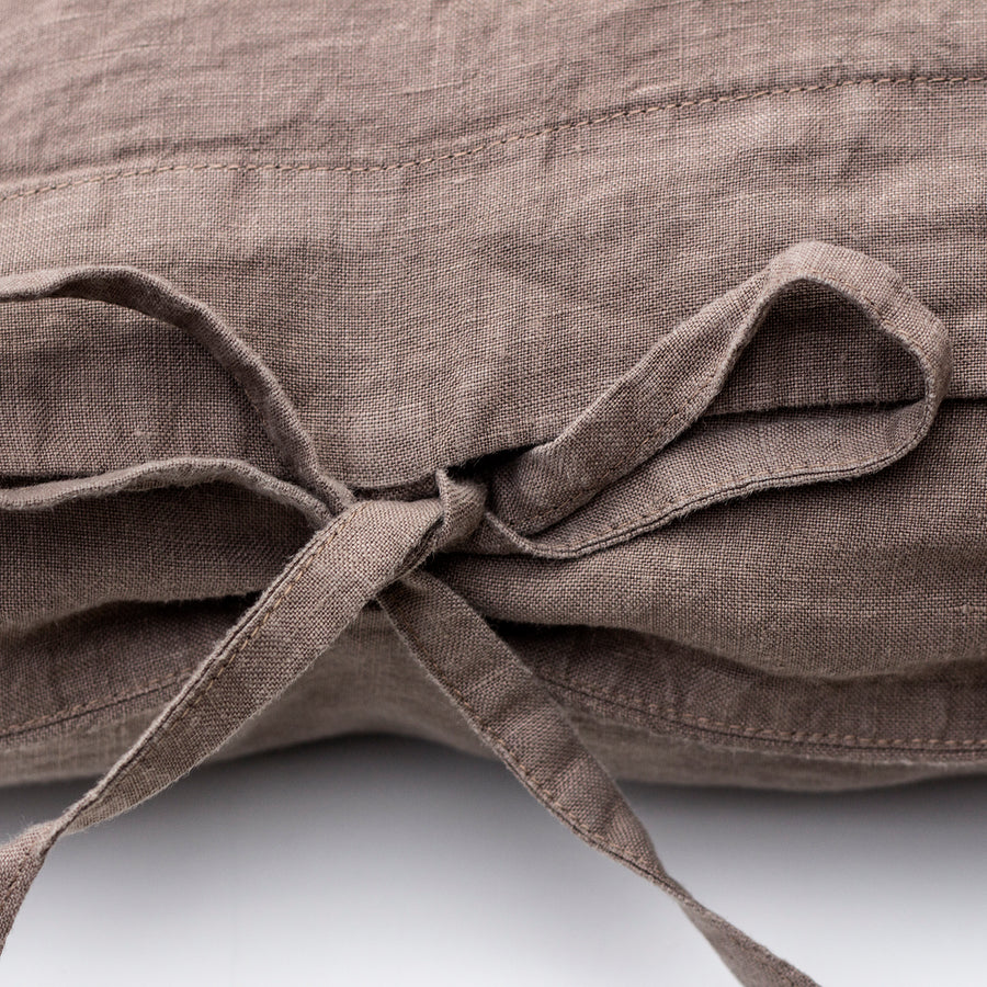 Two sets of extra fine linen bedding in the shade Taupe Gray - PREORDER
