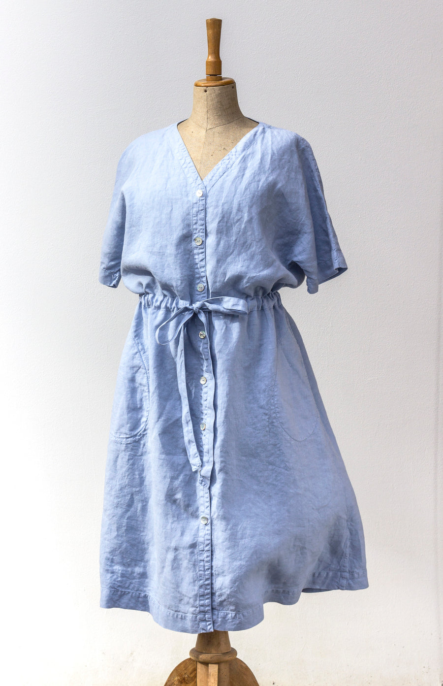 Shift dress in Kentucky Blue shade / PREORDER